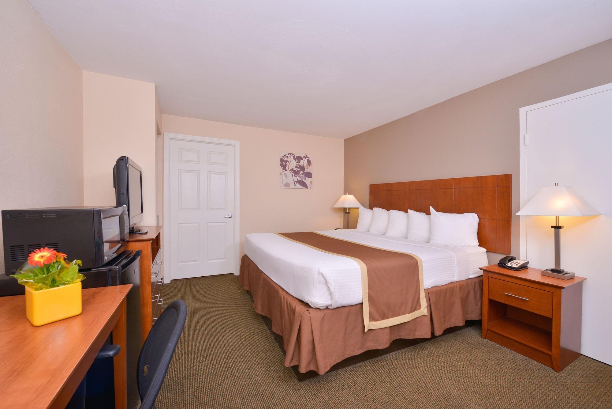 Quality Inn & Suites Williamsport Exterior photo