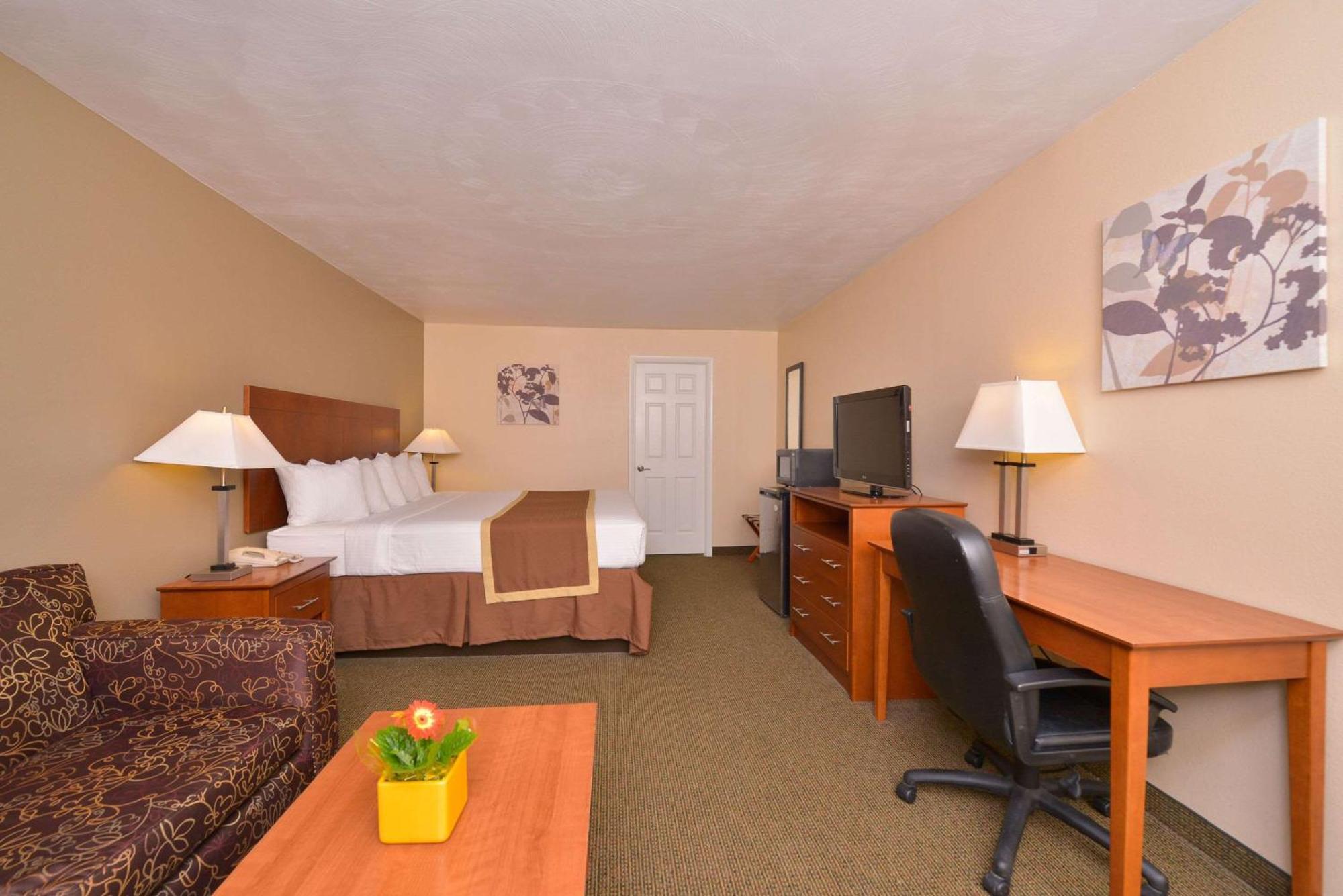 Quality Inn & Suites Williamsport Exterior photo